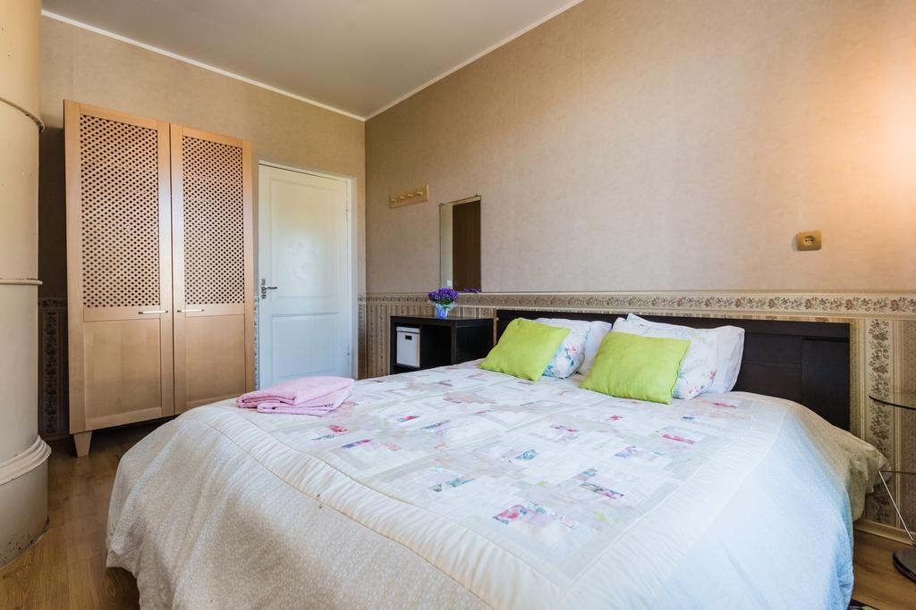 Reta Apartemendid *